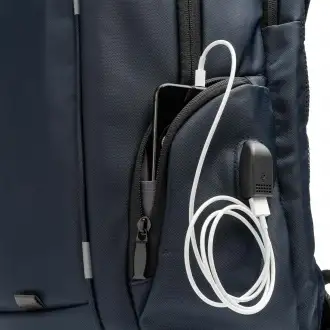 DUKE - Plecak z nylonu z wyjściem USB i kablem micro USB