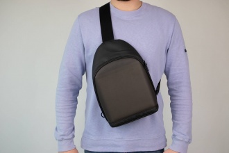 SMART LED SHOULDER BAG - Torba na ramię z wyświetlaczem LED