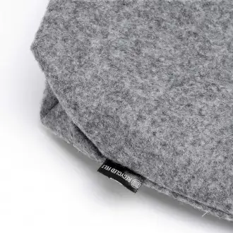 AVIRA - Kosmetyczka wykonana z filcu pochodzącego z recyklingu
