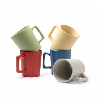 Dunlok - Designerski kubek ceramiczny z dużym uchwytem. Pojemność 400 ml.