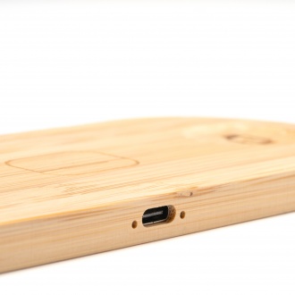  Fergus - Charging station (15 W) 3-in-1, made of bamboo, for charging of smartphones, smartwatches and wireless headphones.