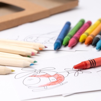 PATLEY - Zestaw 20 kredek (2 rodzaje) i rysunków do kolorowania