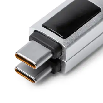 PERNIK - Kabel USB C z brelokiem
